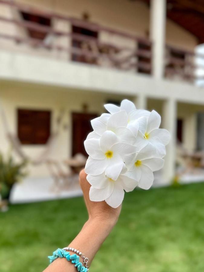 Suite Das Flores Em Guajiru Trairi Εξωτερικό φωτογραφία